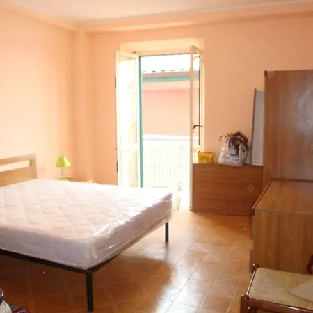 Lungomare Appartement Scilla
